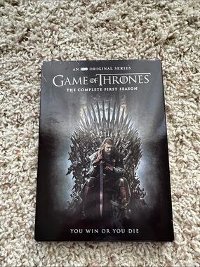 Game of Thrones: The Complete First Season DVD/Blu-ray